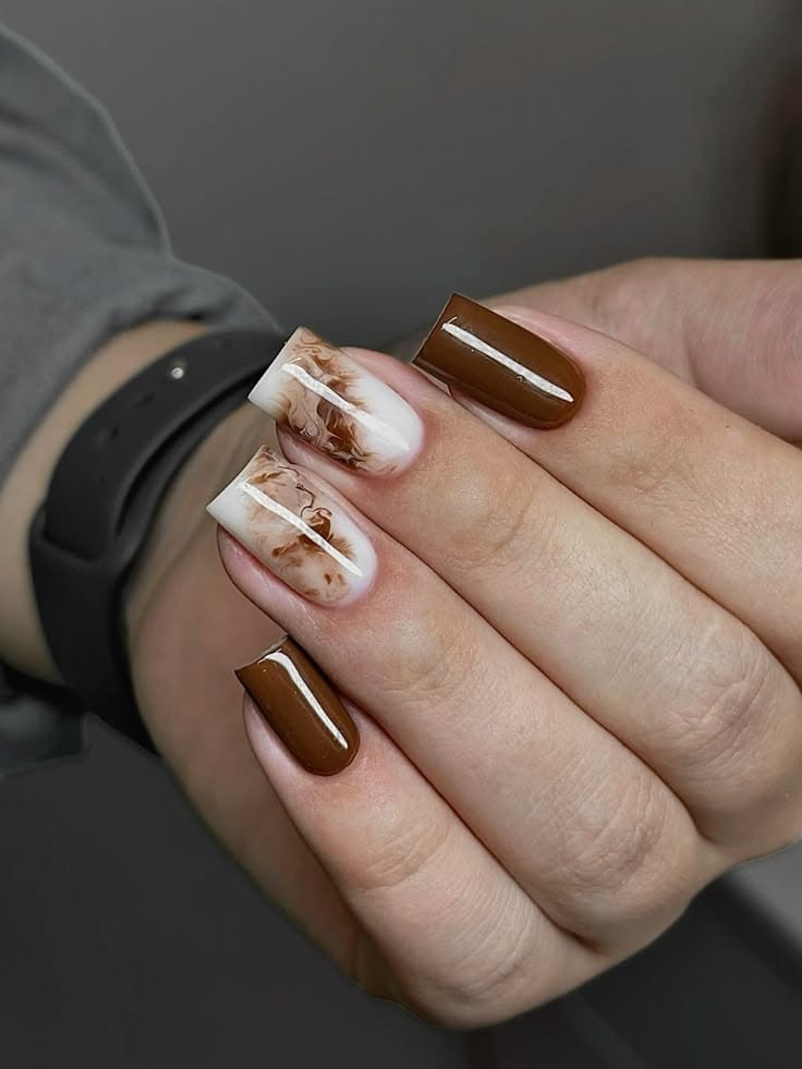 Minimalist Marble Nails