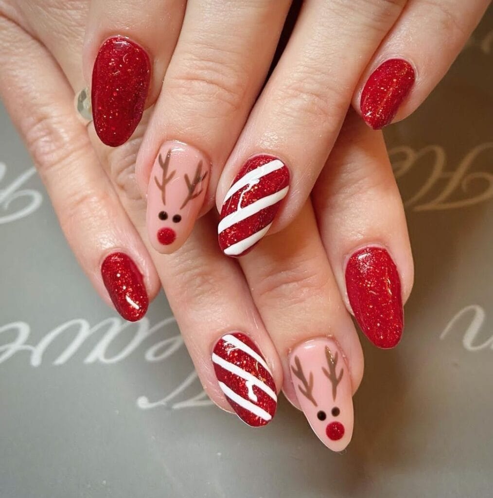 DIY Simple Holiday Nails at Home